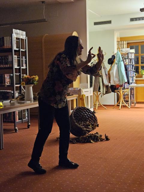 Märchenerzählerin Claudia Edermayer