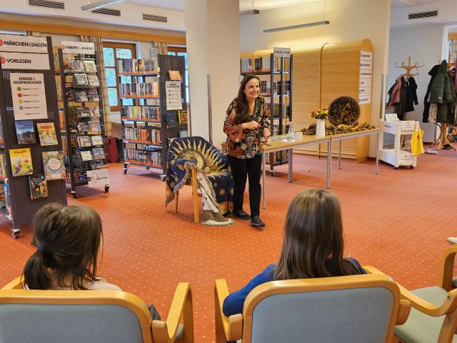 Märchenerzählerin Claudia Edermayer